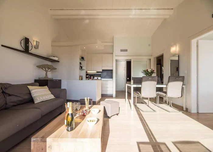 Διαμέρισμα 4* Piscine Et A Pied Πόρτο Βέκιο