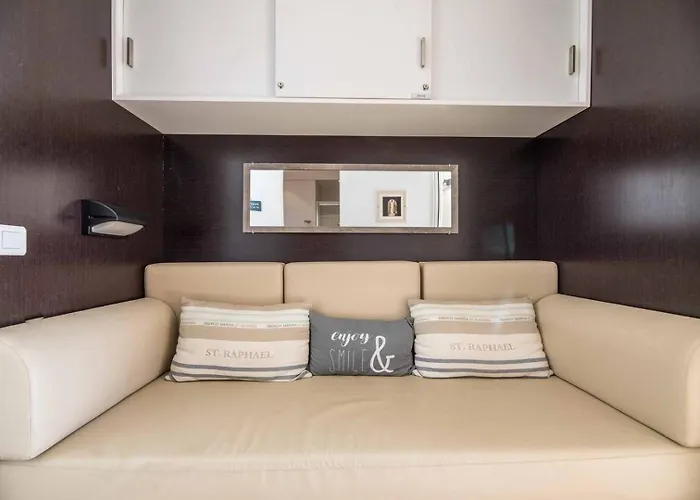 4* Piscine Et A Pied Πόρτο Βέκιο