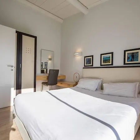 4* Piscine Et A Pied Apartman