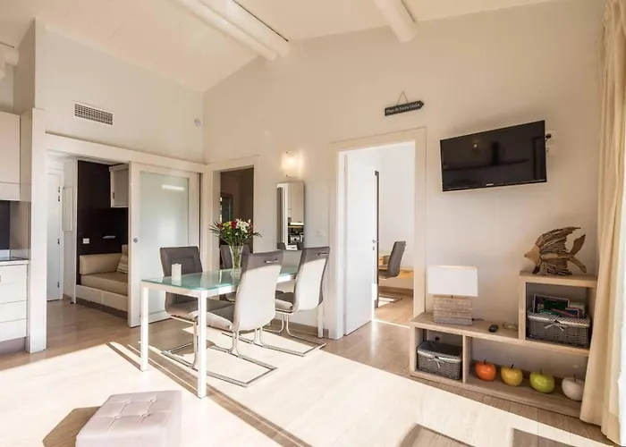 4* Piscine Et A Pied Apartman